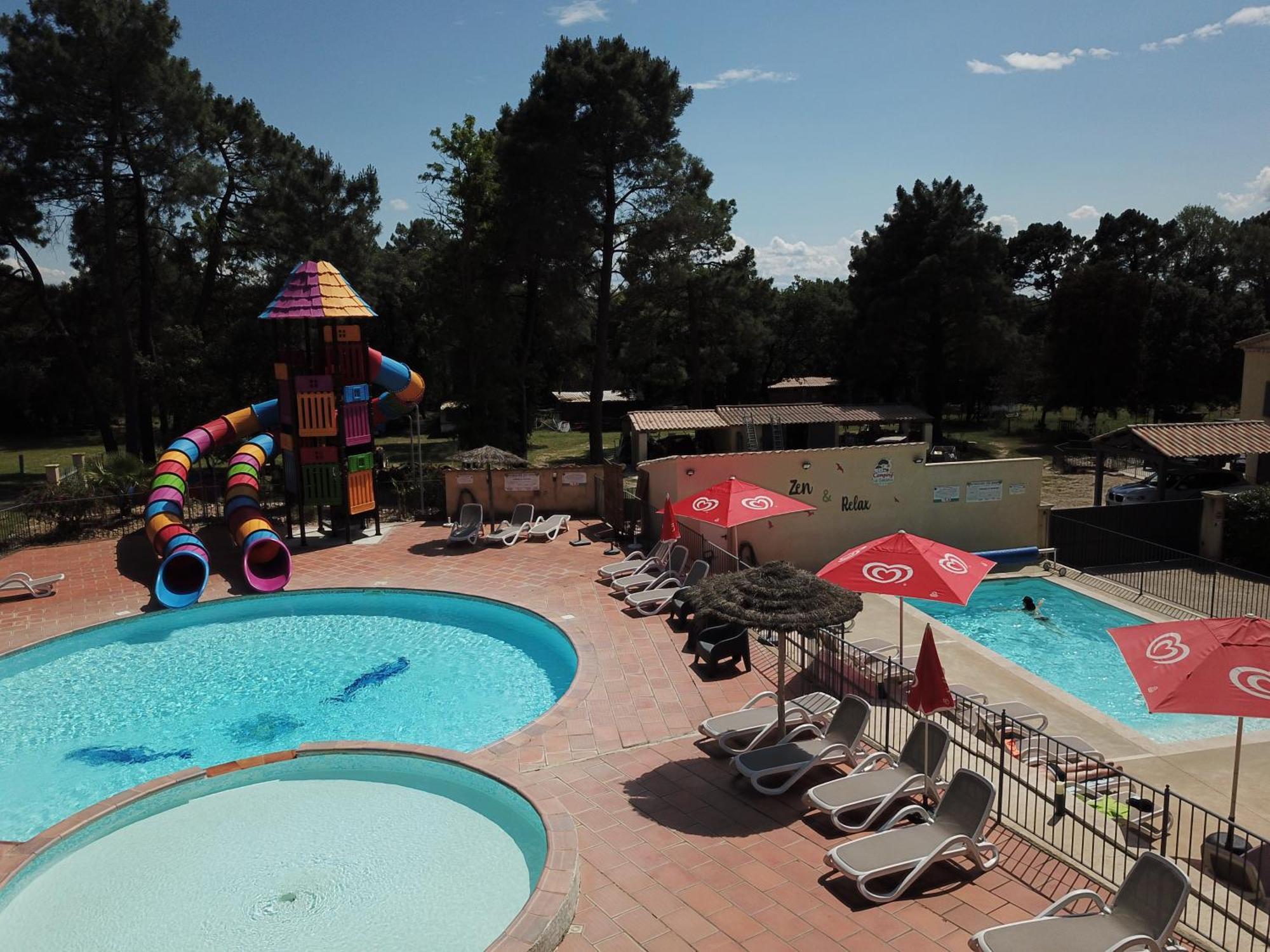 Camping La Simioune En Provence Bollène Exteriör bild