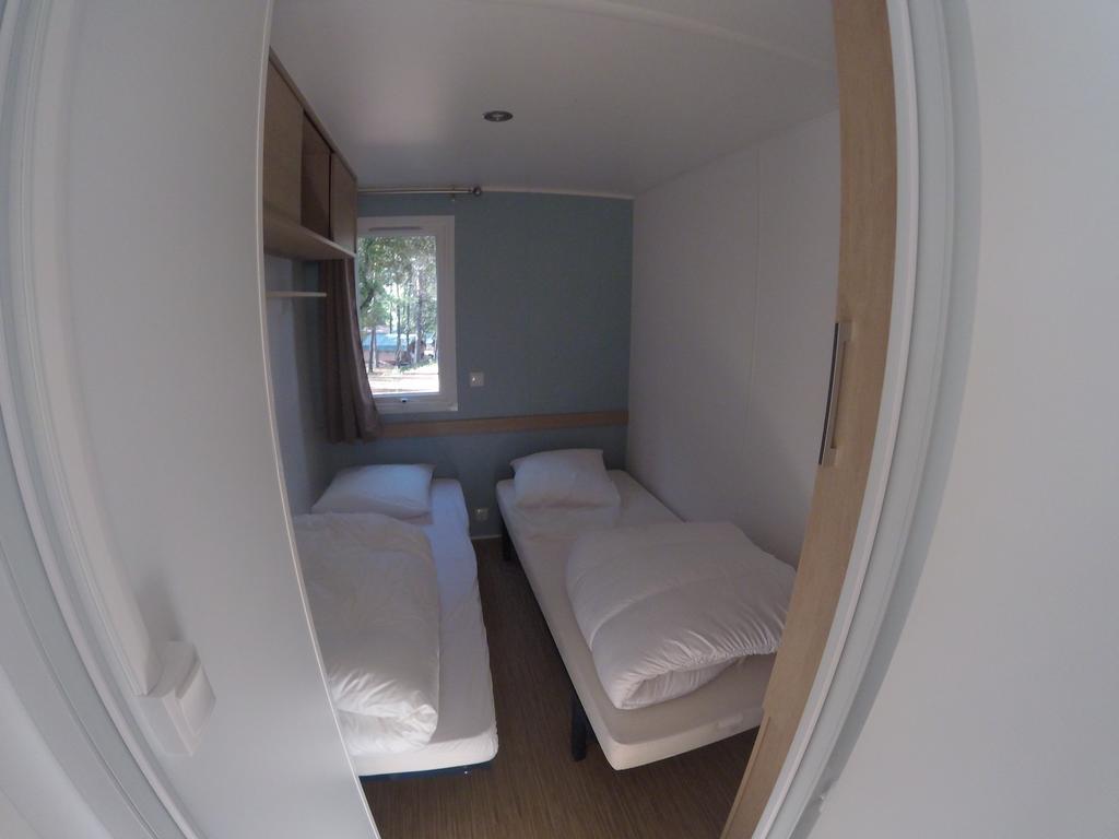 Camping La Simioune En Provence Bollène Exteriör bild