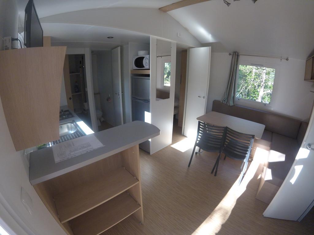 Camping La Simioune En Provence Bollène Exteriör bild