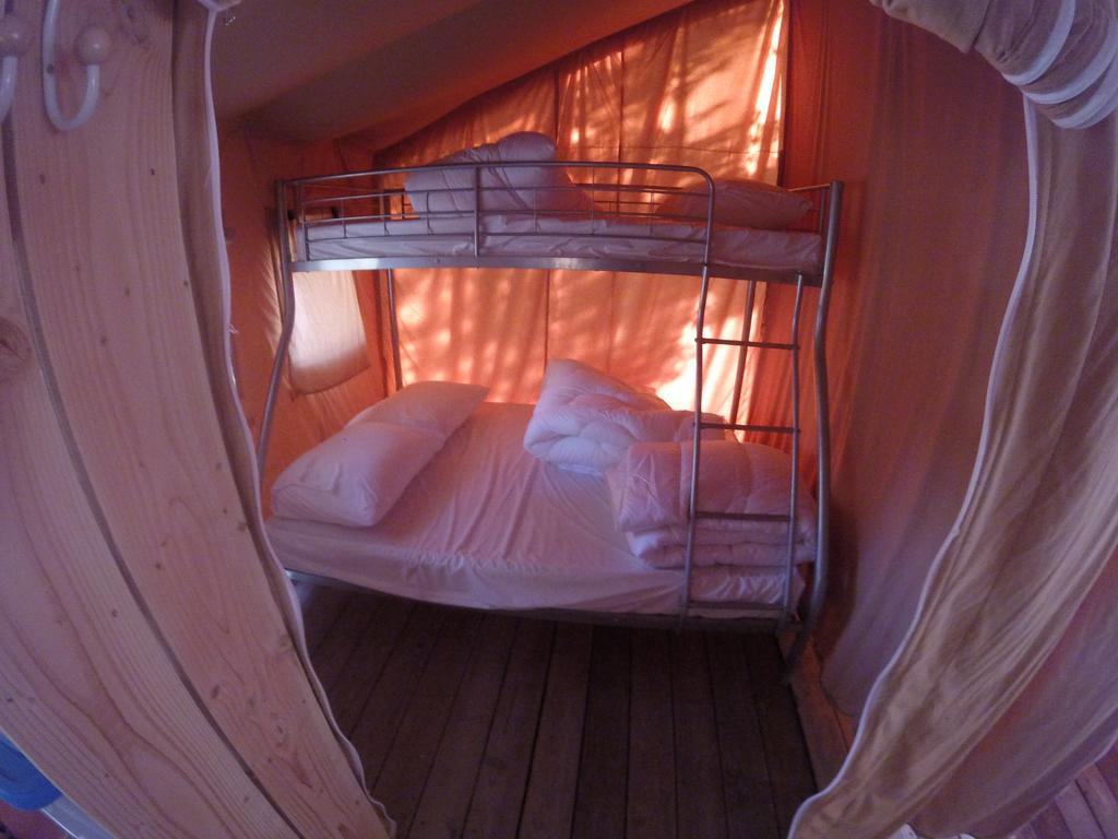 Camping La Simioune En Provence Bollène Exteriör bild