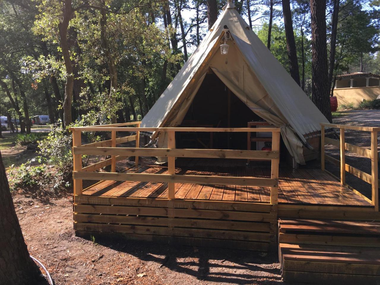 Camping La Simioune En Provence Bollène Exteriör bild